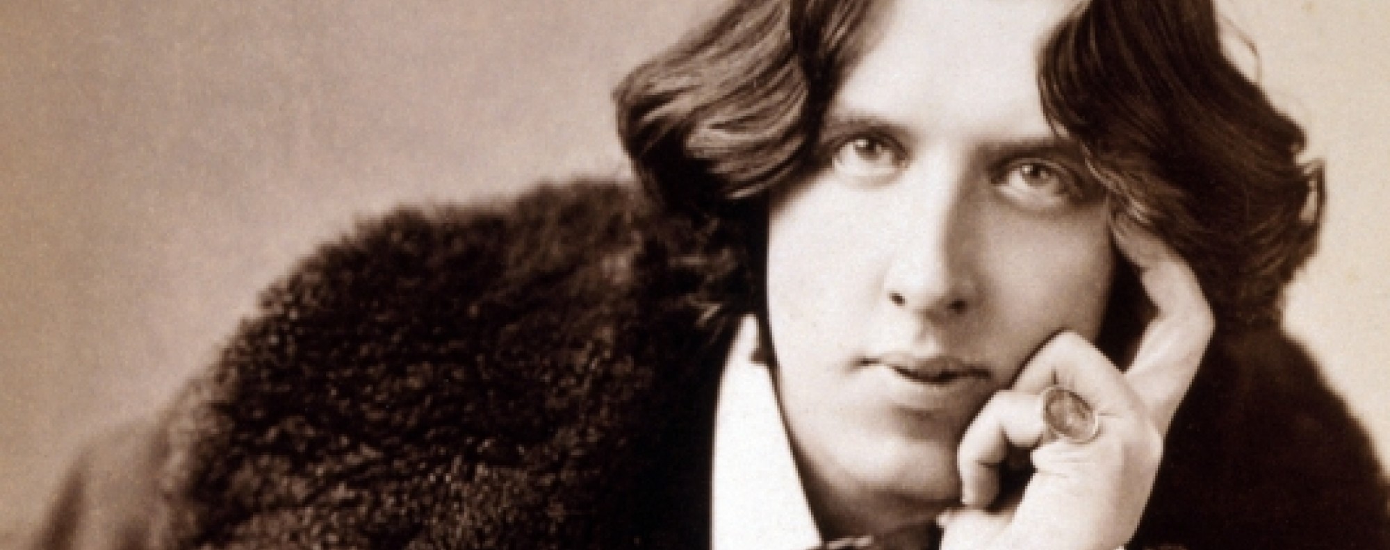 Lire la suite à propos de l’article MOOC: Pascal Aquien, « Oscar Wilde, écrivain et penseur du langage »